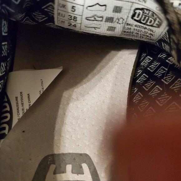 Hey Dudes - Picture 2 of 12